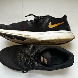 Nike Black and Gold Running Shoes